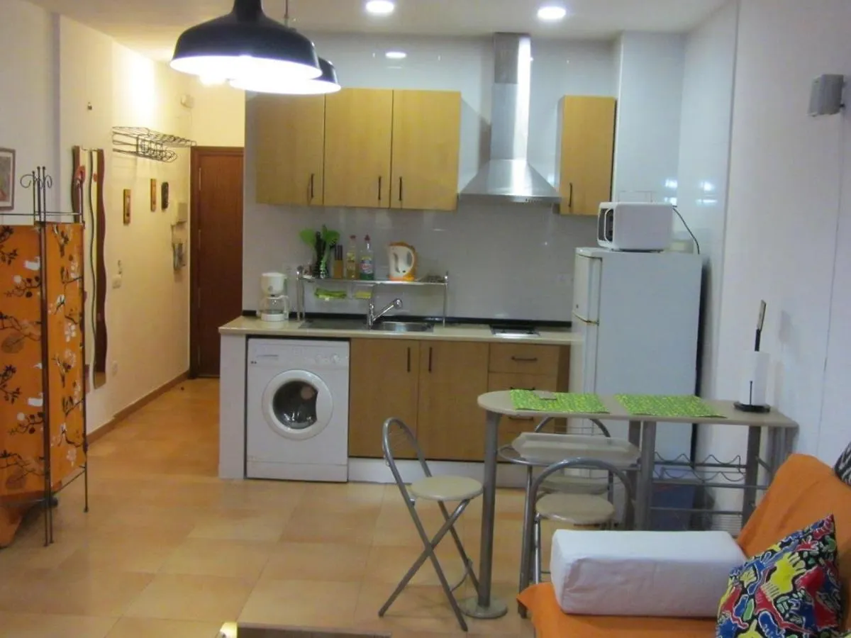 0318 Studio In Torremolinos 800 M From The Beach דירה